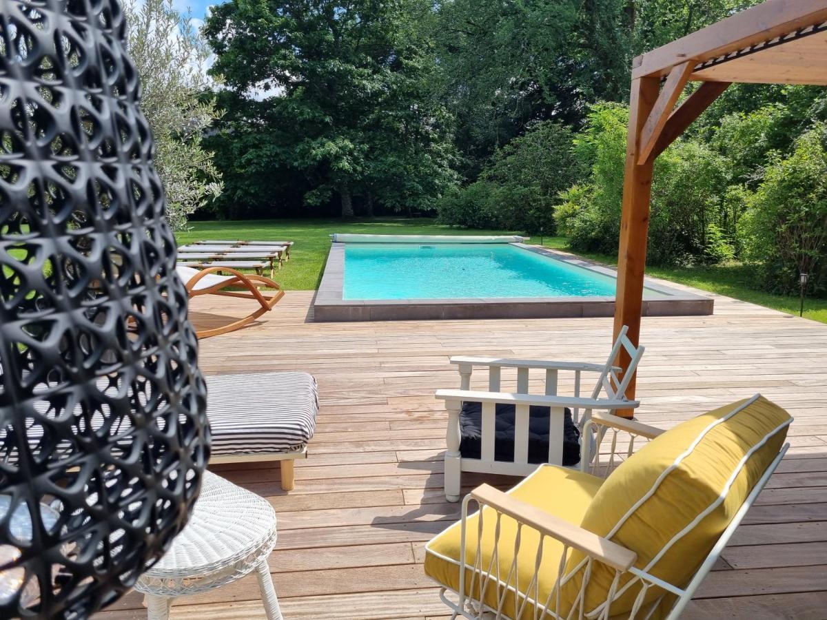 Villa Mura Gite Luxe Avec Piscine Et Spa Campagne Et Grand Air Nouvelle Aquitaine Correze Neuvic  エクステリア 写真