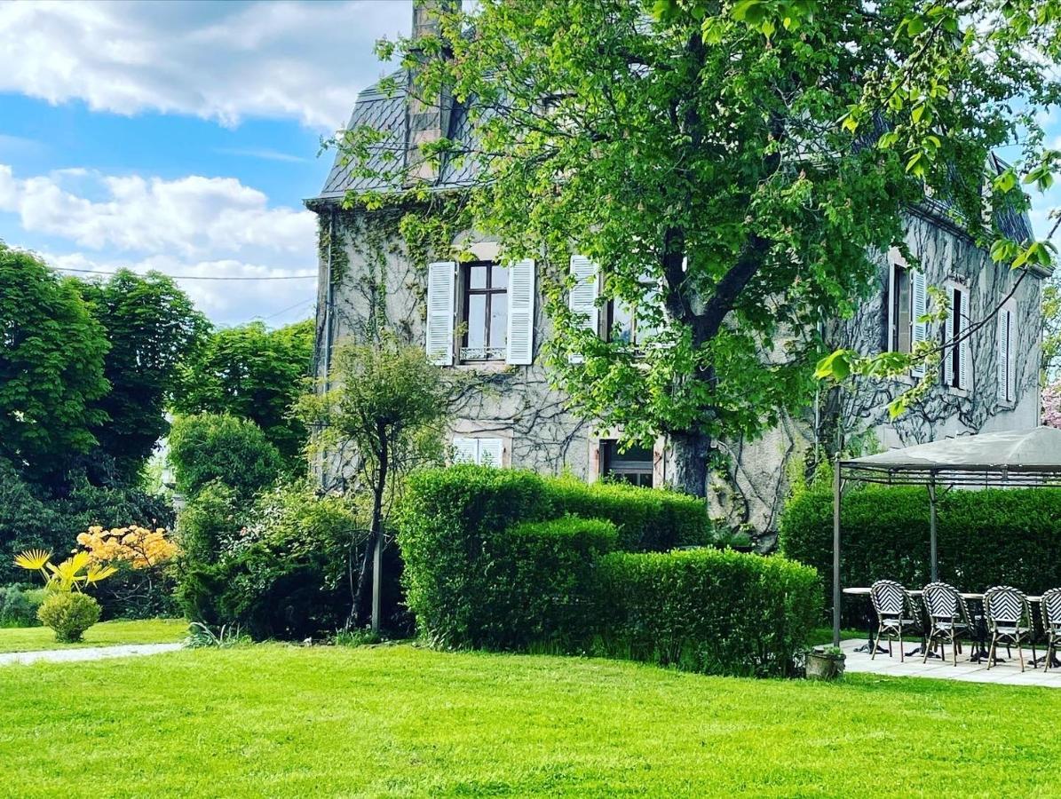 Villa Mura Gite Luxe Avec Piscine Et Spa Campagne Et Grand Air Nouvelle Aquitaine Correze Neuvic  エクステリア 写真